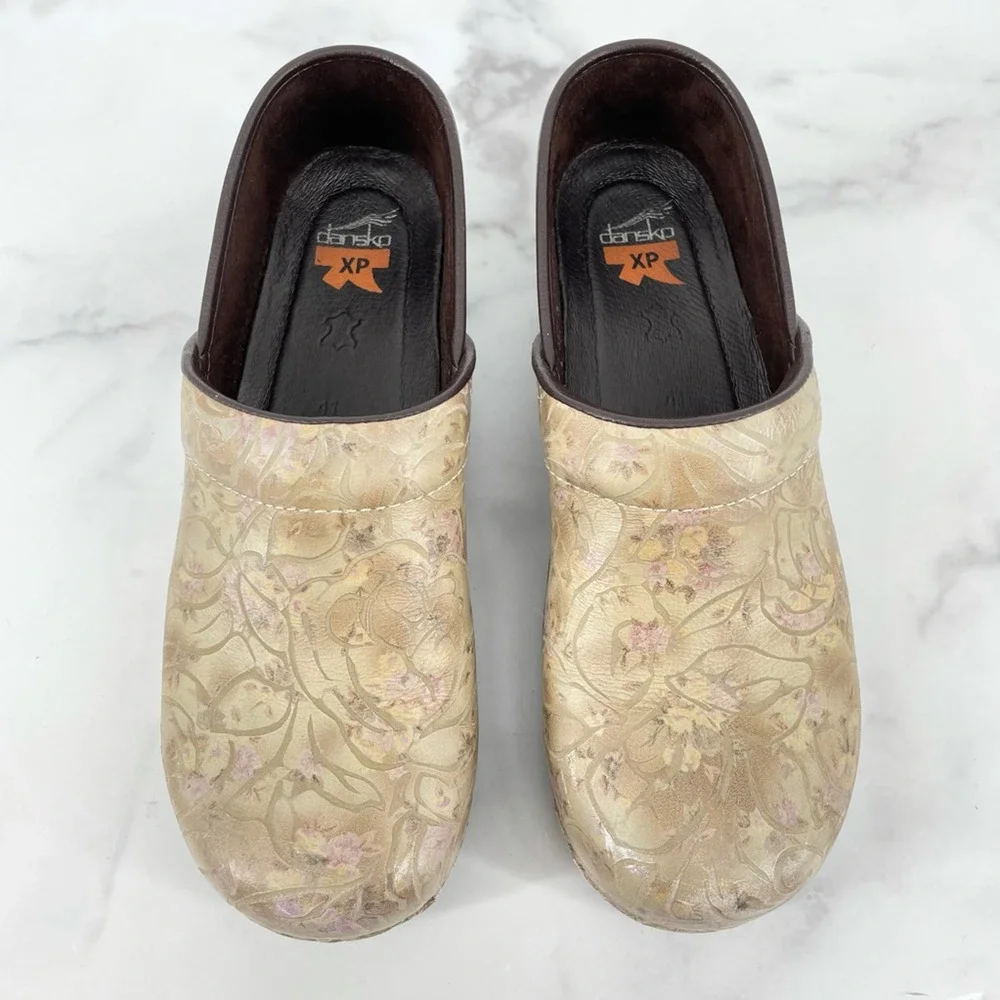 Dansko XP Clogs Shoes Beige Pink Floral Leather Wedge Slip Resistant Size 11